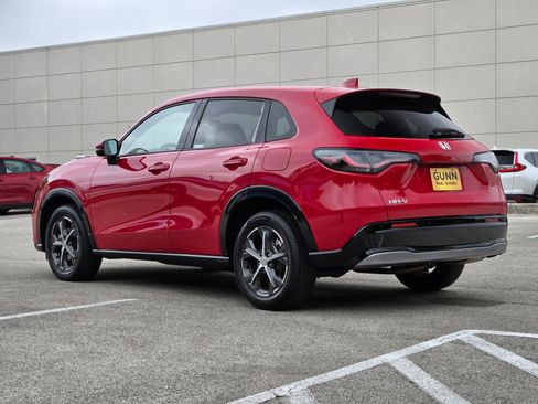 Used 2025 Honda HR-V EX-L image 5