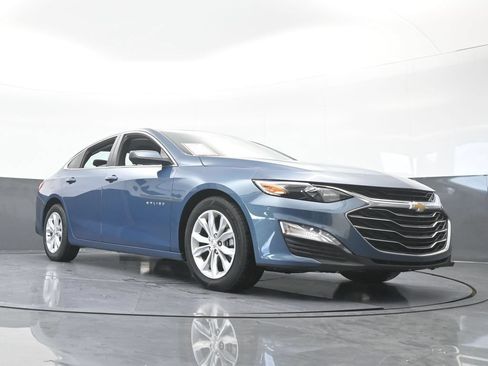 Used 2025 Chevrolet Malibu LT FWD image 61