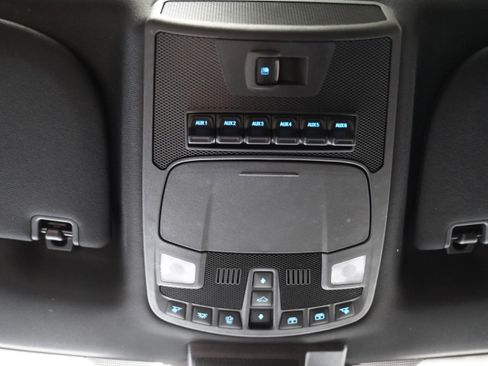 Used 2020 Ford F150 Raptor w/ Equipment Group 801A Mid image 32