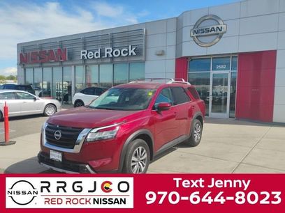 Used 2023 Nissan Pathfinder SL