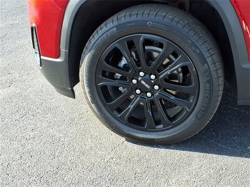 Certified 2023 GMC Acadia SLT w/ Elevation Edition image 33