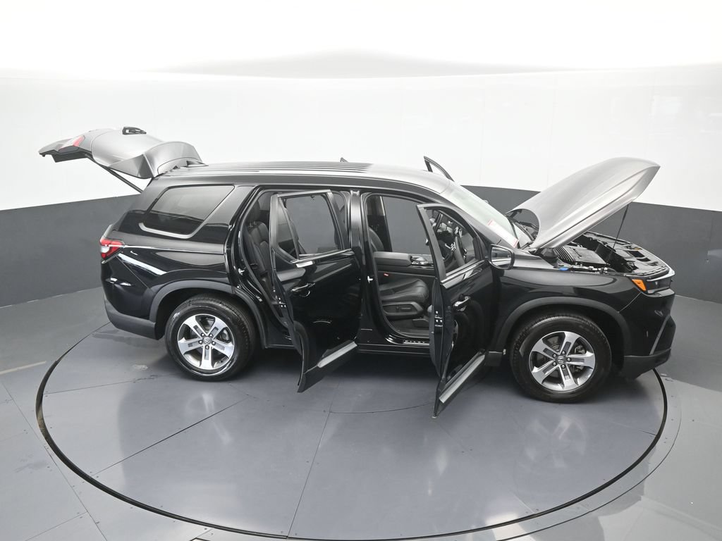 Used 2025 Honda Pilot EX-L image 70