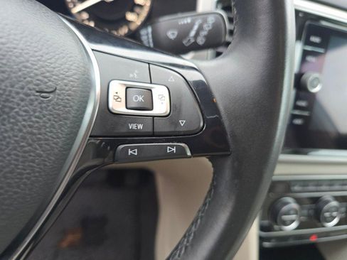 Used 2019 Volkswagen Atlas SEL Premium image 30