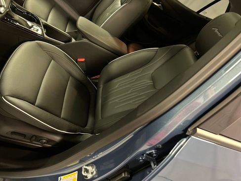 Used 2026 Buick Encore GX Avenir w/ Avenir Technology Package image 12