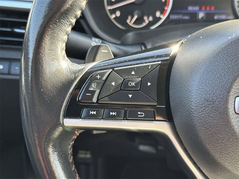 Used 2023 Nissan Altima 2.5 SR image 9