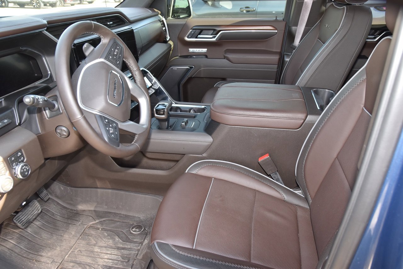 Used 2026 GMC Sierra 1500 Denali w/ Technology Package AWD/4WD image 10