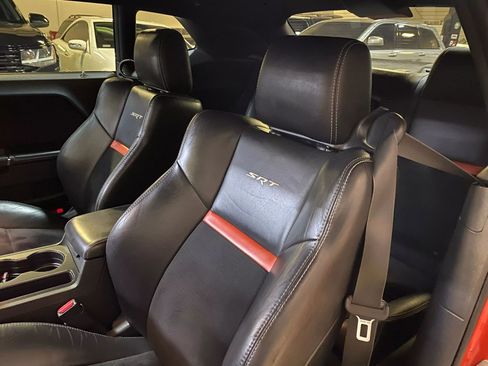 Used 2009 Dodge Challenger SRT8 w/ SRT Option Group II image 26