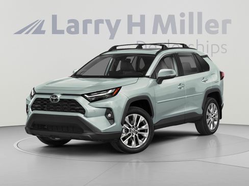 Used 2023 Toyota RAV4 XLE w/ XLE Grade Weather Package AWD/4WD image 1