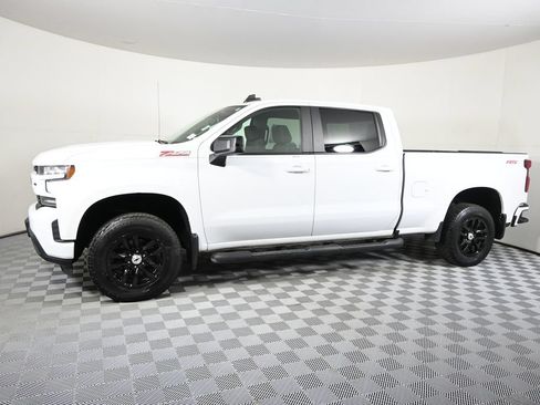 Used 2019 Chevrolet Silverado 1500 RST w/ True North Edition AWD/4WD image 2