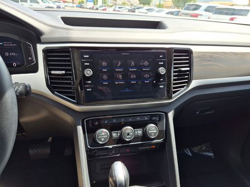 Used 2023 Volkswagen Atlas SE w/ Panoramic Sunroof Package AWD/4WD image 28