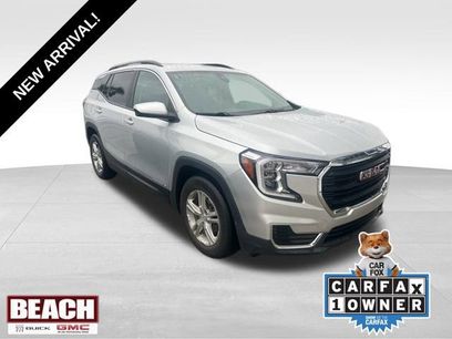 Used 2022 GMC Terrain SLE w/ Driver Convenience Package