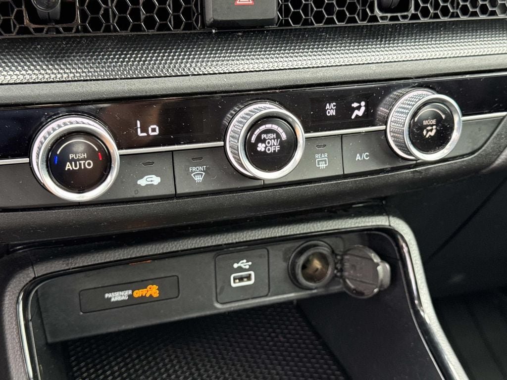 Used 2024 Honda CR-V LX image 33