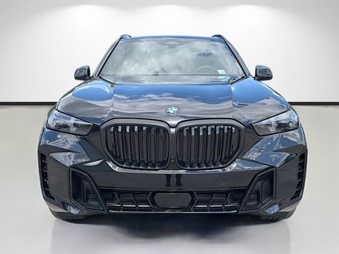 New 2026 BMW X5 sDrive40i w/ M Sport Package RWD image 8