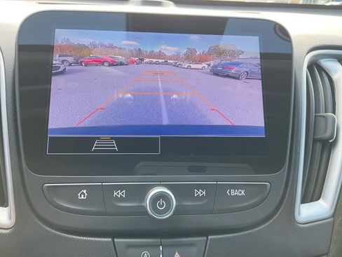 Used 2024 Chevrolet Malibu LT image 20