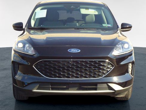 Used 2020 Ford Escape SE image 8