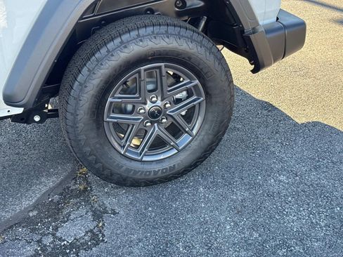 New 2026 Jeep Wrangler Sport AWD/4WD image 11