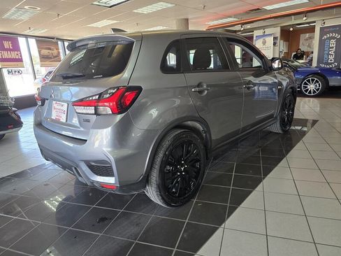 Used 2025 Mitsubishi Outlander Sport ES AWD/4WD image 4