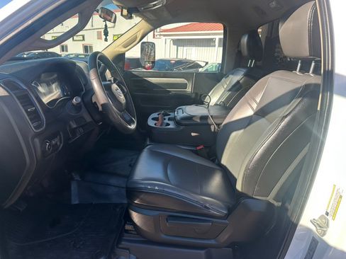 Used 2020 RAM 3500 Tradesman image 13