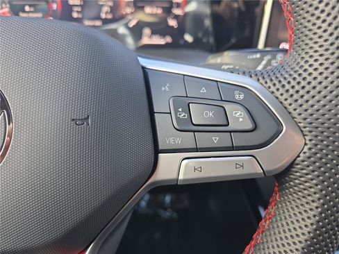 New 2026 Volkswagen GTI SE image 17