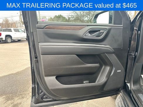 Used 2021 Chevrolet Suburban High Country image 12