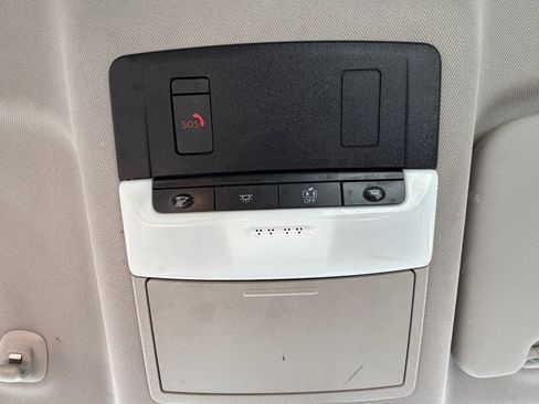 Certified 2023 Nissan Rogue SV FWD image 16