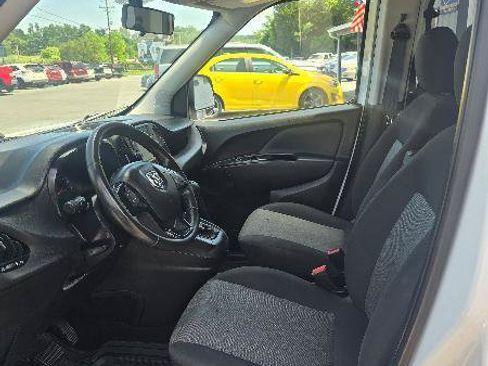 Used 2017 RAM ProMaster City Tradesman SLT w/ Rear Back-up Camera Group FWD image 7