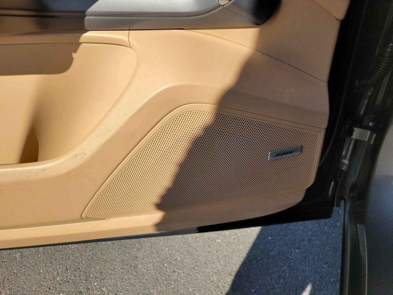 Used 2019 Porsche Cayenne AWD/4WD image 24