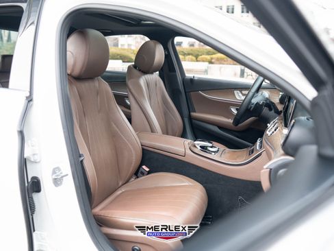 Used 2018 Mercedes-Benz E 300 w/ Premium 1 Package image 17