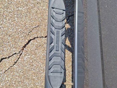 Used 2021 Chevrolet Colorado LT w/ LT Convenience Package image 12