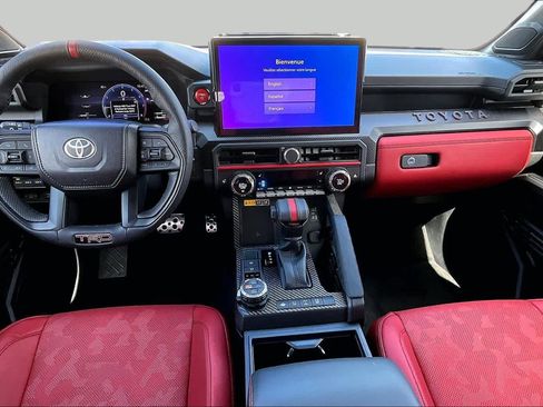 Used 2025 Toyota Tacoma TRD Pro AWD/4WD image 16