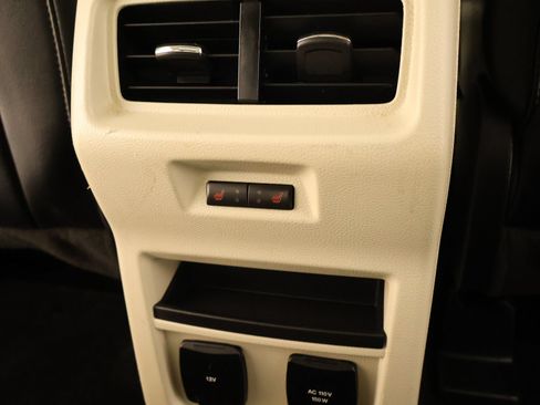 Used 2018 Ford Edge Titanium w/ Equipment Group 302A FWD image 16