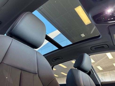 New 2025 Audi Q5 Premium Plus image 14