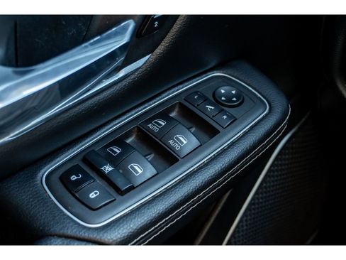 Used 2022 RAM 1500 Laramie image 28