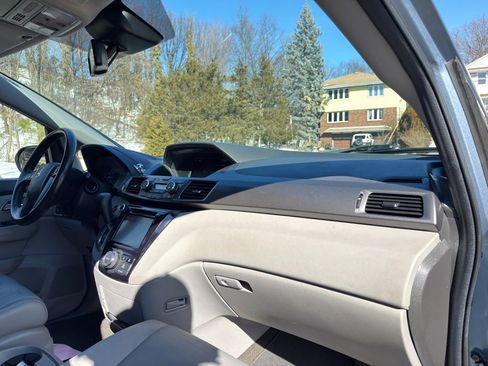 Used 2014 Honda Odyssey EX-L image 27