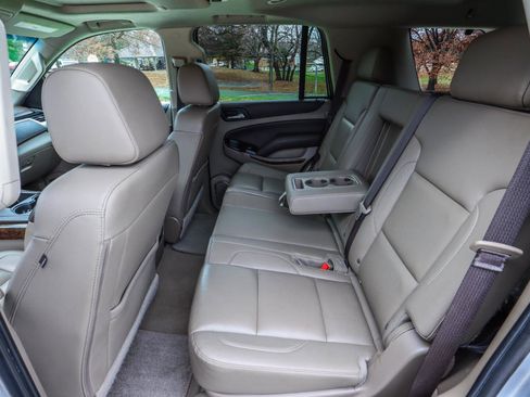 Used 2019 Chevrolet Tahoe LT image 42