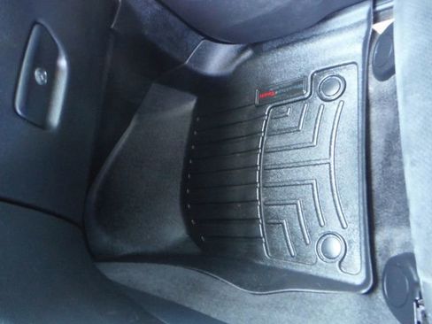 Certified 2018 Jeep Grand Cherokee Altitude AWD/4WD image 39