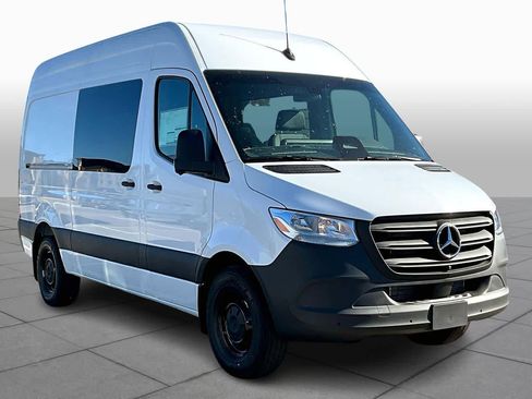 New 2026 Mercedes-Benz Sprinter 2500 image 2