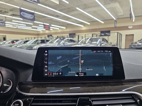 Used 2017 BMW 530i RWD image 31