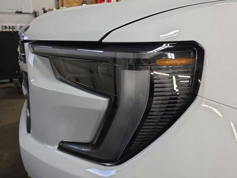 New 2026 GMC Acadia Elevation w/ Elevation Premium Package image 33