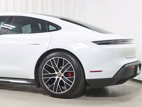 Used 2021 Porsche Taycan 4S AWD/4WD image 10