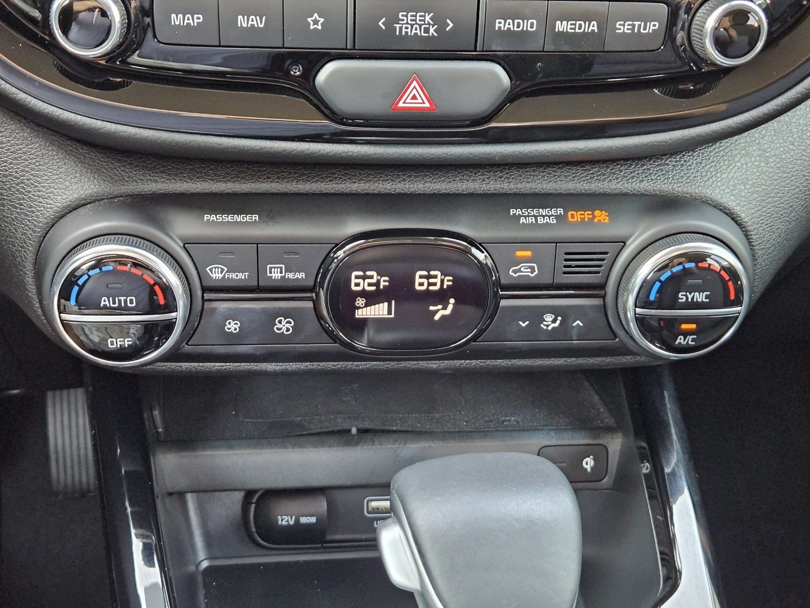 Used 2025 Kia Soul EX FWD image 22