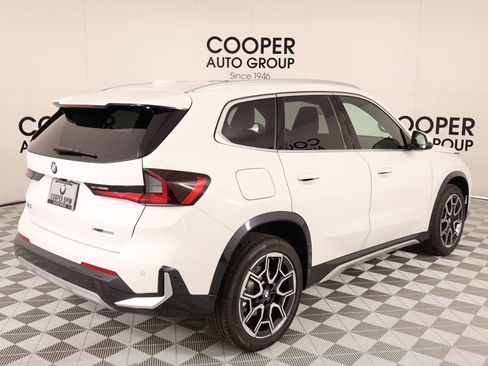 New 2026 BMW X1 xDrive28i w/ Technology Package AWD/4WD image 21