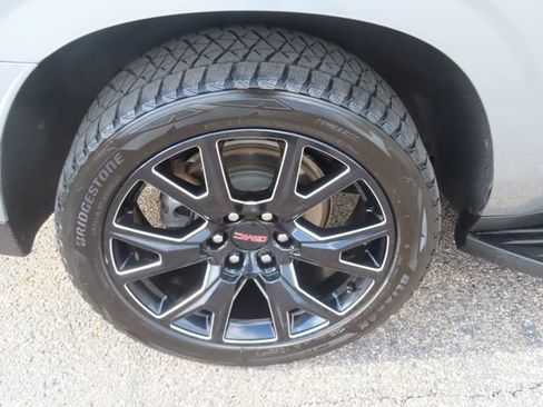 Used 2023 GMC Yukon XL Denali w/ LPO, Floor Liner Package AWD/4WD image 15