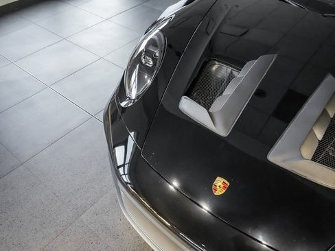 Certified 2025 Porsche 911 GT3 RS RWD image 31