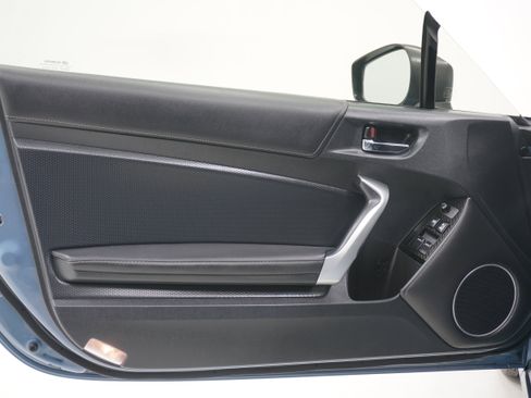 Used 2018 Subaru BRZ Limited w/ 50th Anniversary Edition image 14