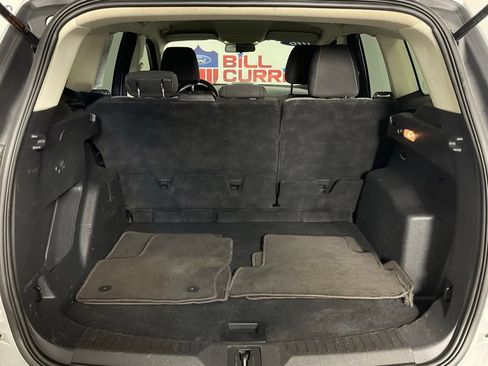 Used 2016 Ford Escape SE w/ Equipment Group 201A FWD image 11
