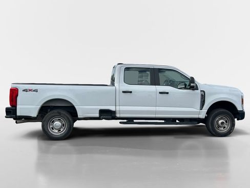 Used 2024 Ford F250 XL AWD/4WD image 6