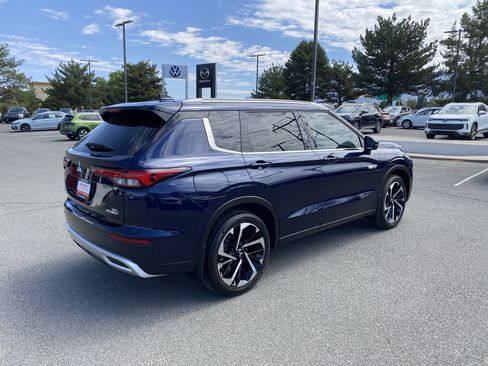 Used 2024 Mitsubishi Outlander SEL AWD/4WD image 59