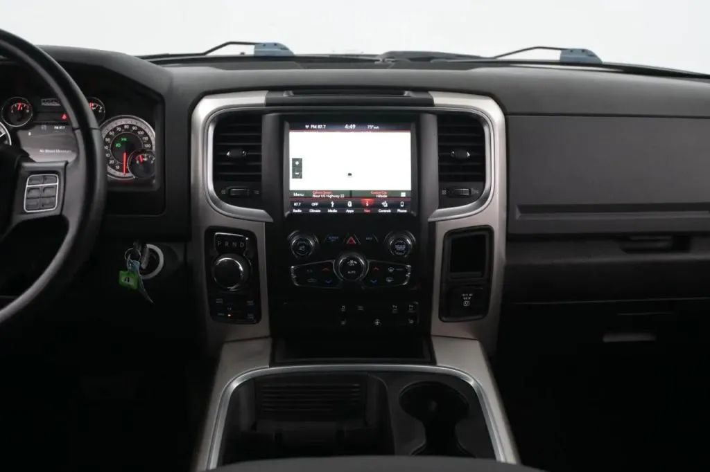 Used 2018 RAM 1500 Big Horn AWD/4WD image 33