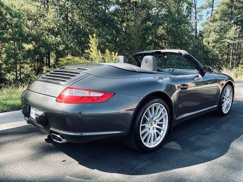 Used 2006 Porsche 911 Carrera 4 image 3
